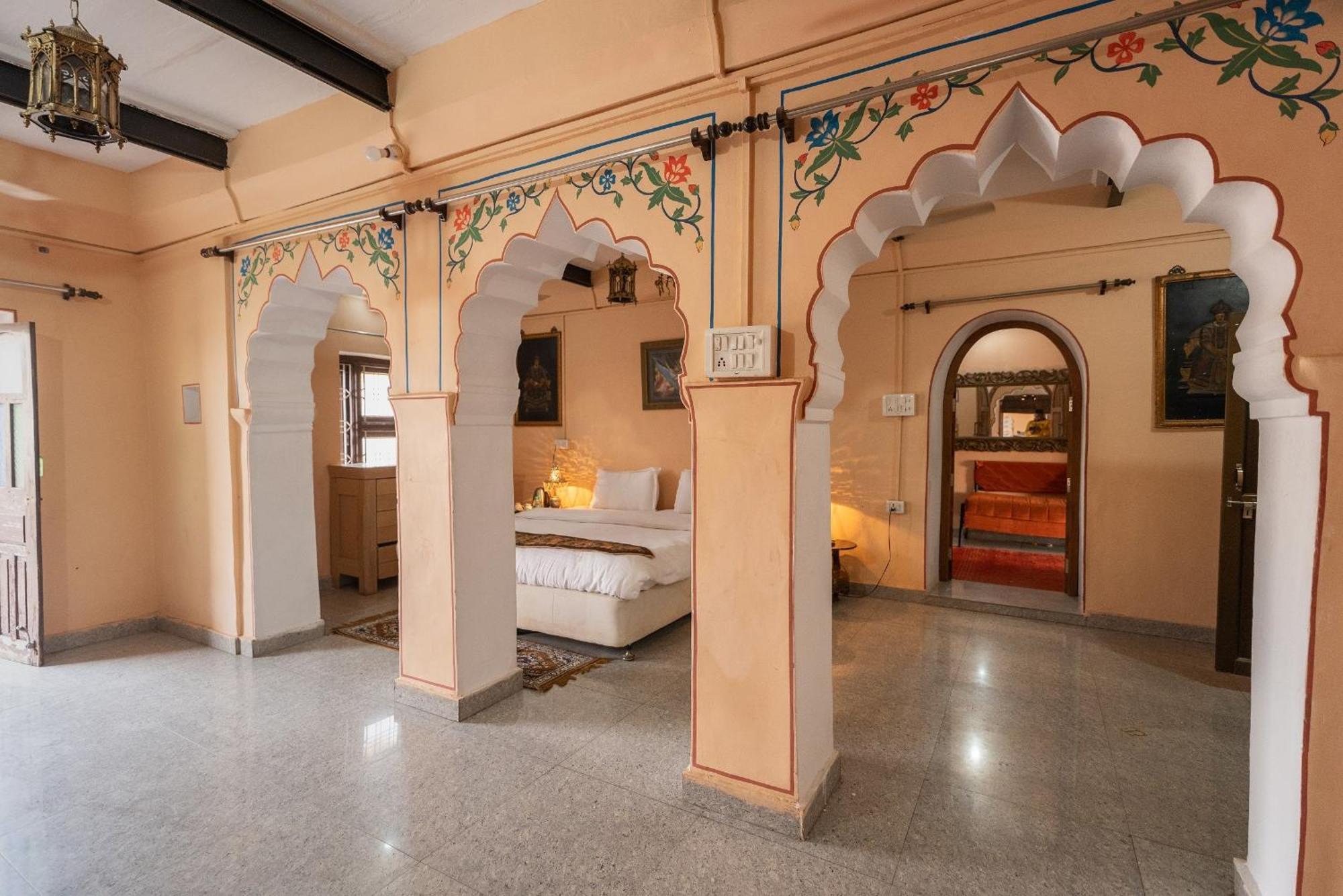 Fort Beejwar Chauhan By Aayams Neemrana Shahjahanpur Exterior foto